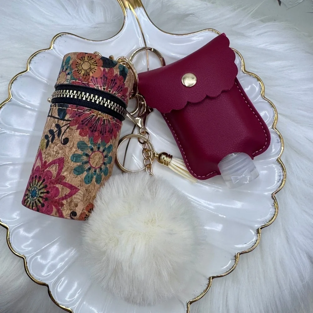 Vintage Floral Patterned Women's Coin Purse or Bag Charm Accessory